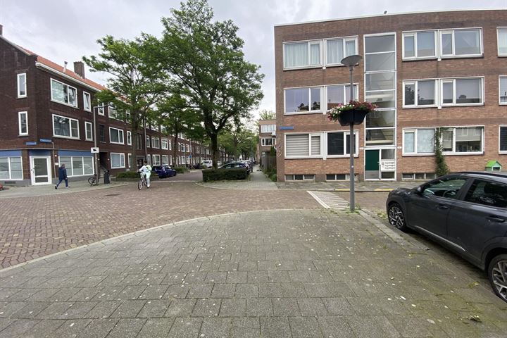 View photo 16 of Amelandsestraat 11-A