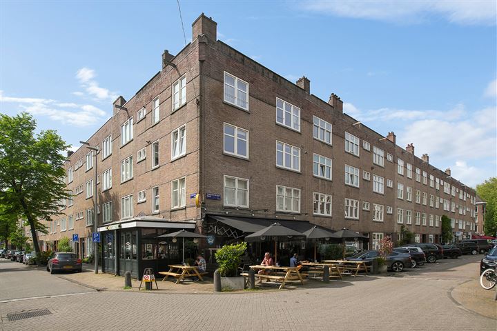 View photo 22 of Lutmastraat 59-3