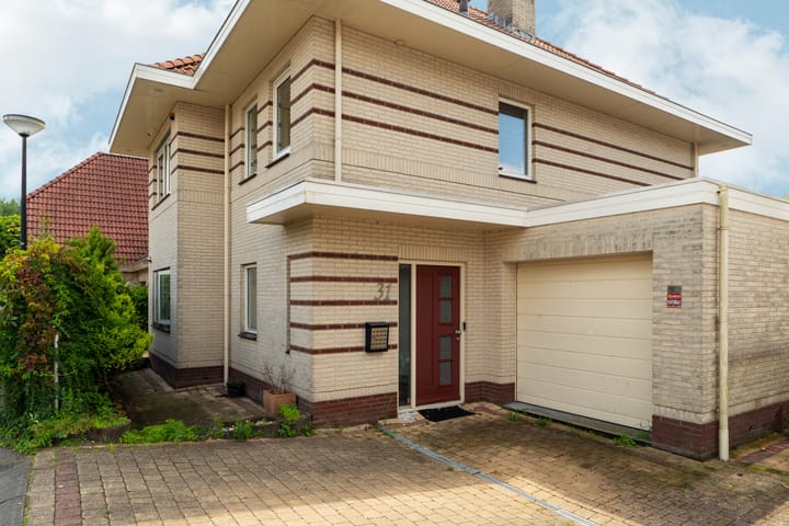 Photo 6 of Zanzibarstraat 31