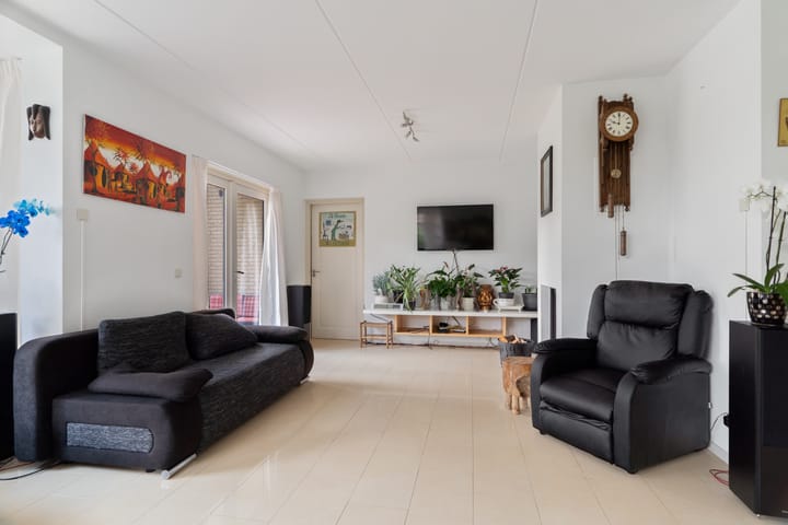 Photo 14 of Zanzibarstraat 31