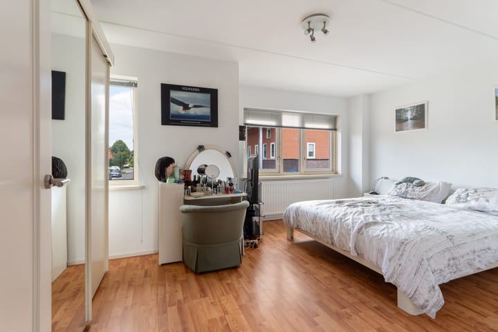 Photo 28 of Zanzibarstraat 31