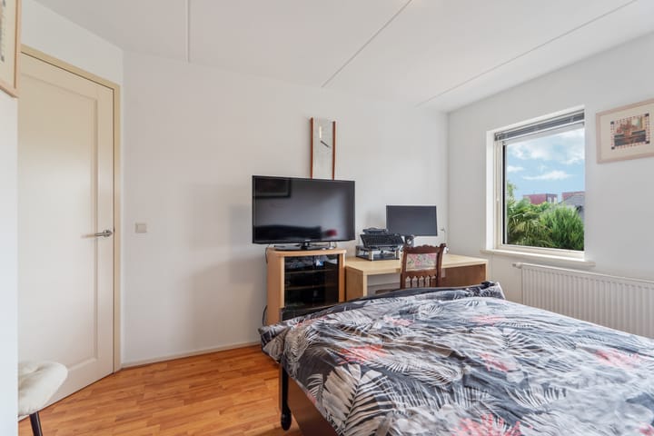 Photo 32 of Zanzibarstraat 31