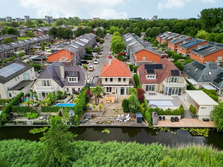 Photo 51 of Zanzibarstraat 31