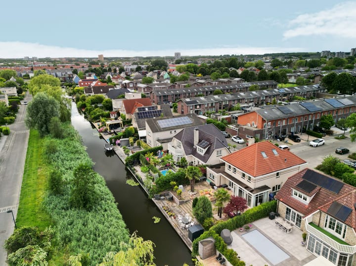 Photo 52 of Zanzibarstraat 31