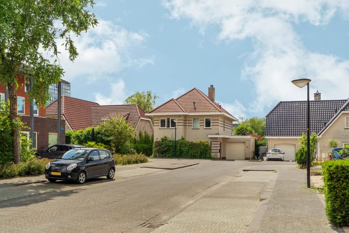 Photo 58 of Zanzibarstraat 31