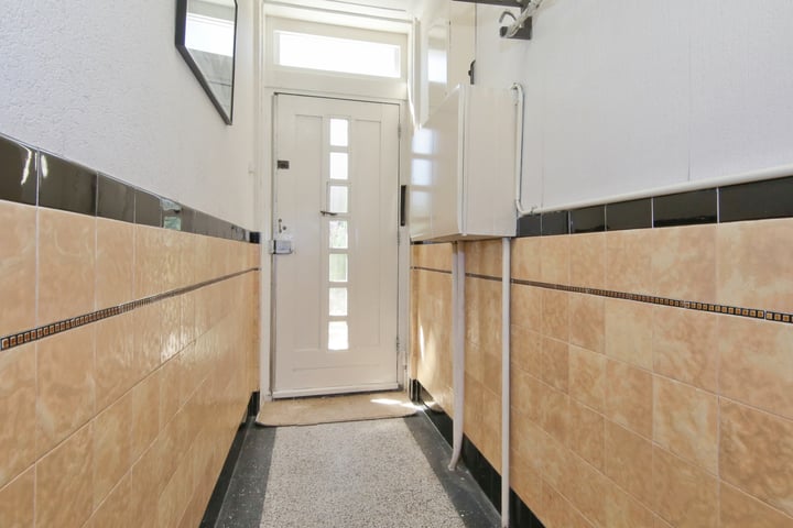 Bekijk foto 3 van Zaanenstraat 87