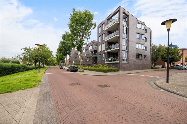 Bekijk foto 1 van Zuidersingel 268