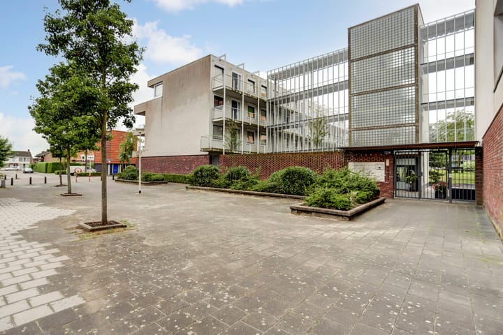 Foto 4 van Van de Spiegelstraat 46