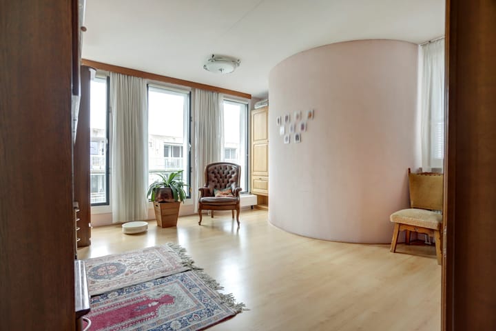 Foto 30 van Van de Spiegelstraat 46