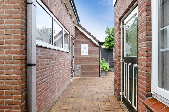 Bekijk foto 38 van Oranjeboomstraat 37