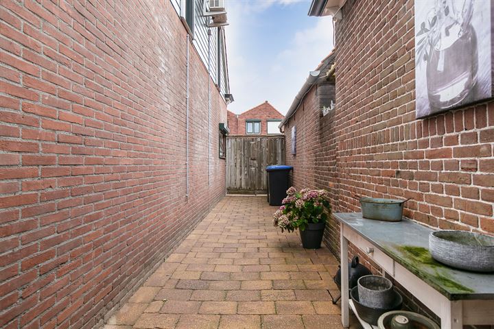 Bekijk foto 48 van Oranjeboomstraat 37