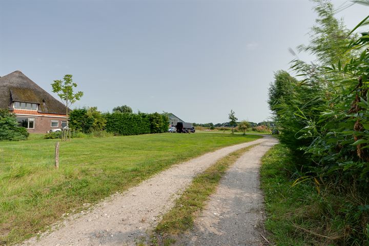 View photo 46 of Purmerenderweg 16