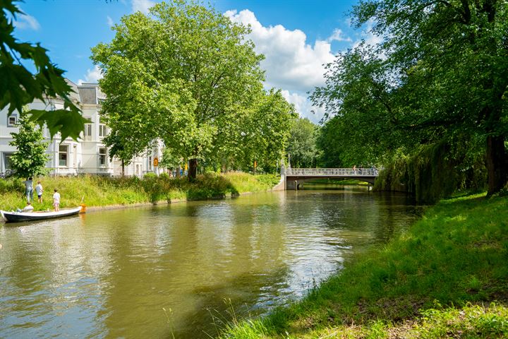 Bekijk foto 39 van Muntstraat 1