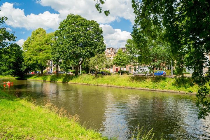 Bekijk foto 40 van Muntstraat 1