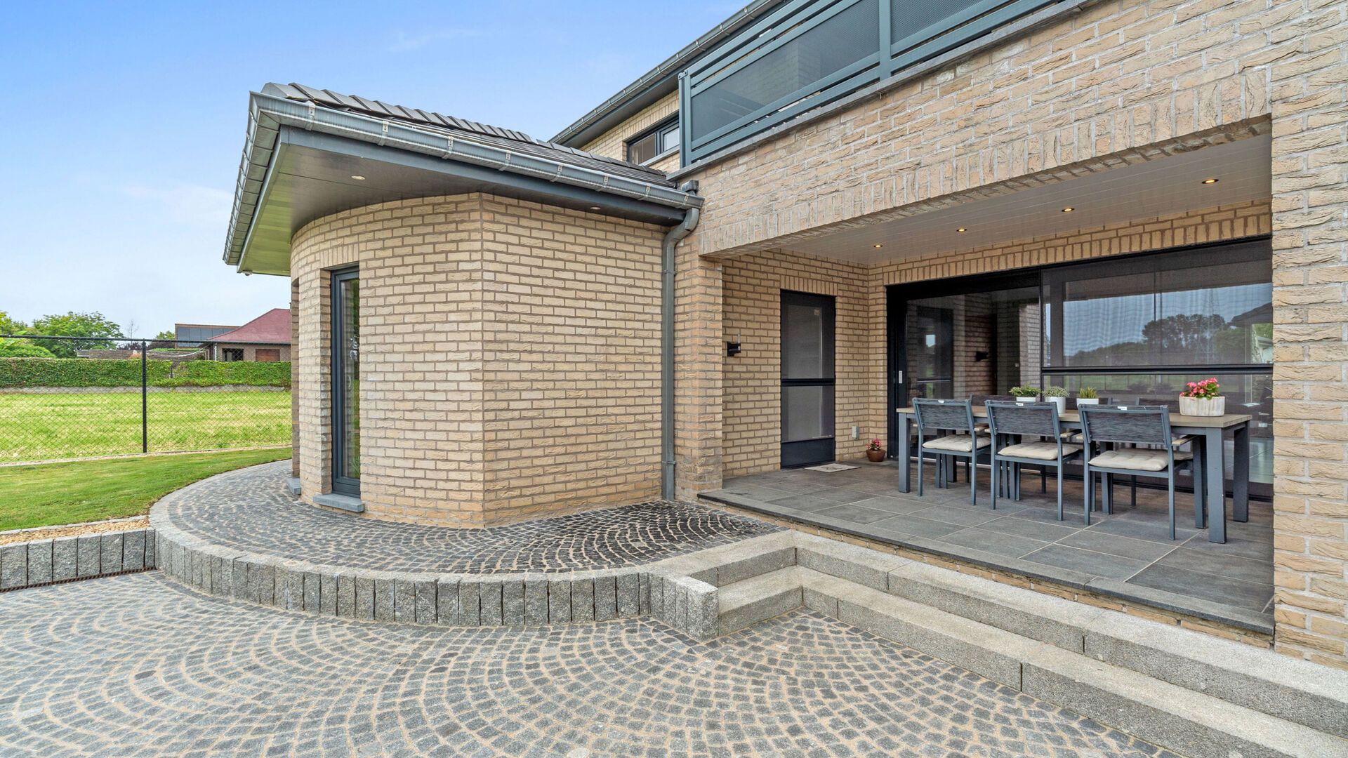 Foto 24 van Bloemendaalstraat 47