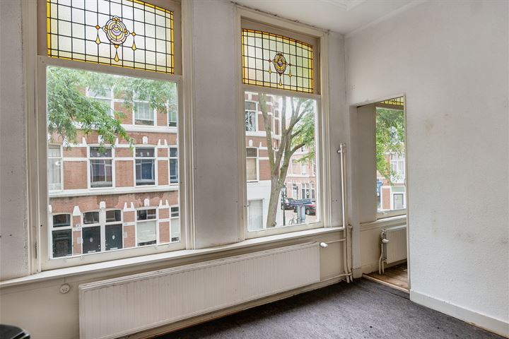 Bekijk foto 3 van De Perponcherstraat 30