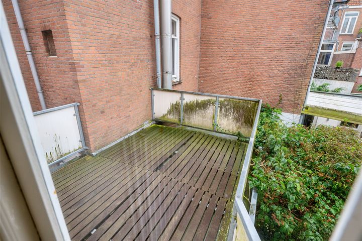 Bekijk foto 44 van De Perponcherstraat 30