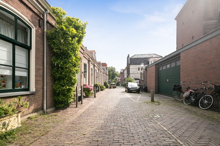 Bekijk foto 40 van Baanstraat 20