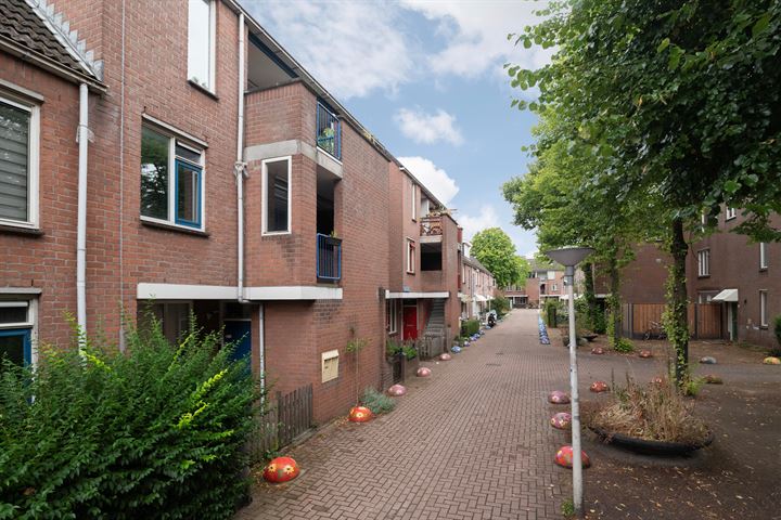 Bekijk foto 34 van Buziaustraat 32