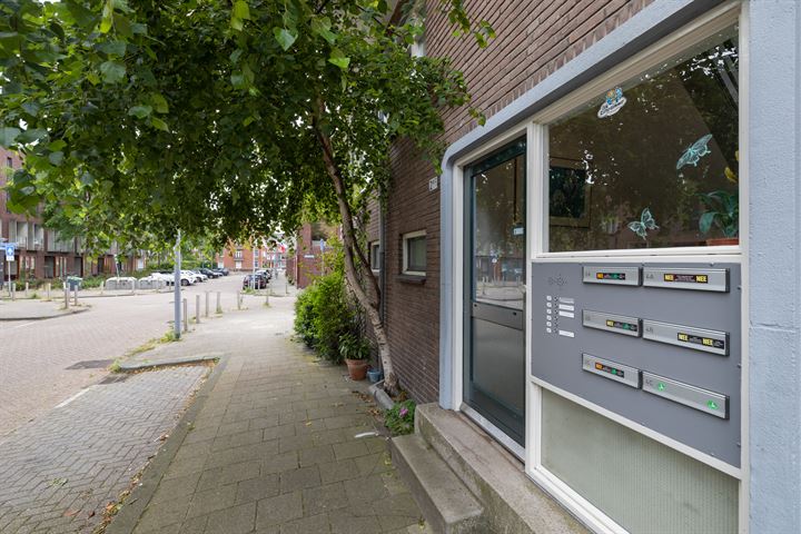 View photo 13 of Plantagestraat 2-C