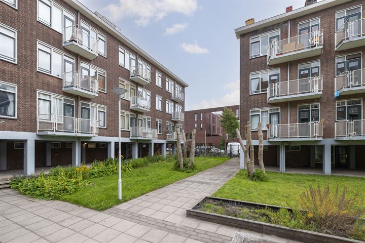 View photo 14 of Plantagestraat 2-C