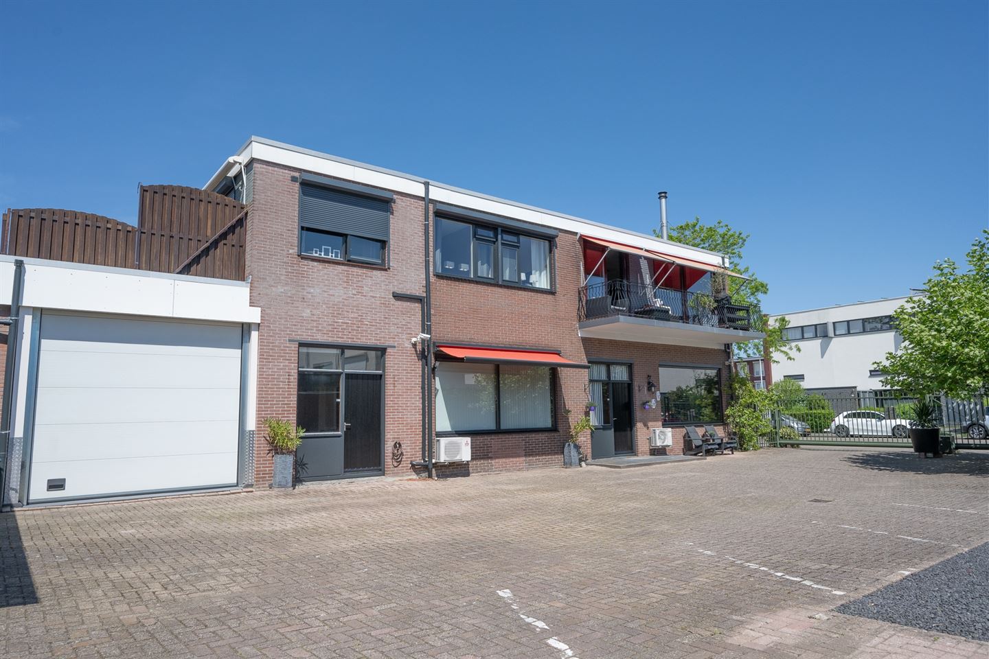 Bekijk foto 2 van M. Beenstraat 16