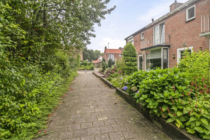 Bekijk foto 5 van Osmiumstraat 10