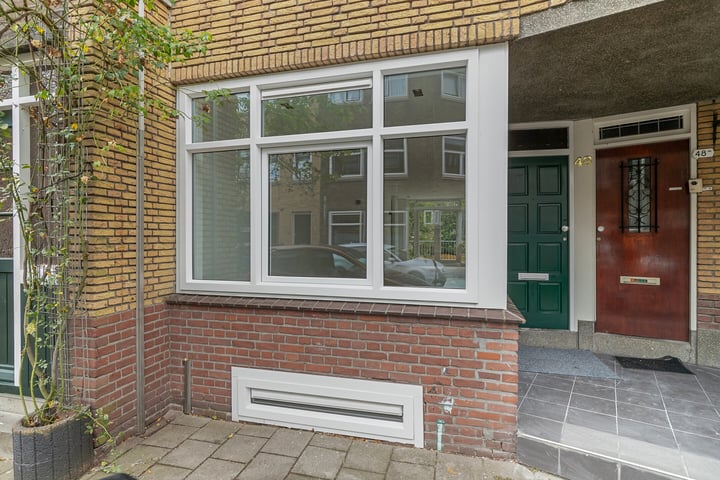 Bekijk foto 43 van Newtonstraat 48-B