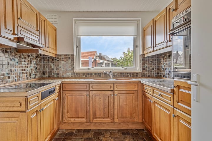 Foto 14 van Molenstraat 76