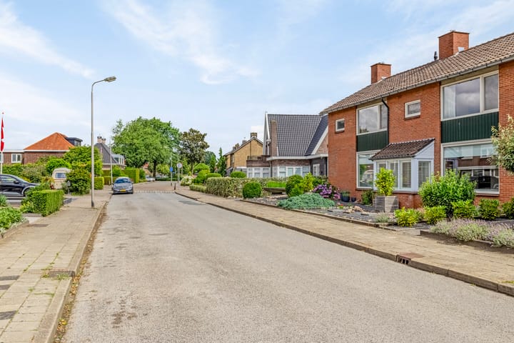 Foto 37 van Molenstraat 76