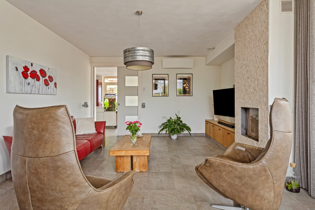 Photo 13 of Half Elfje 16-A