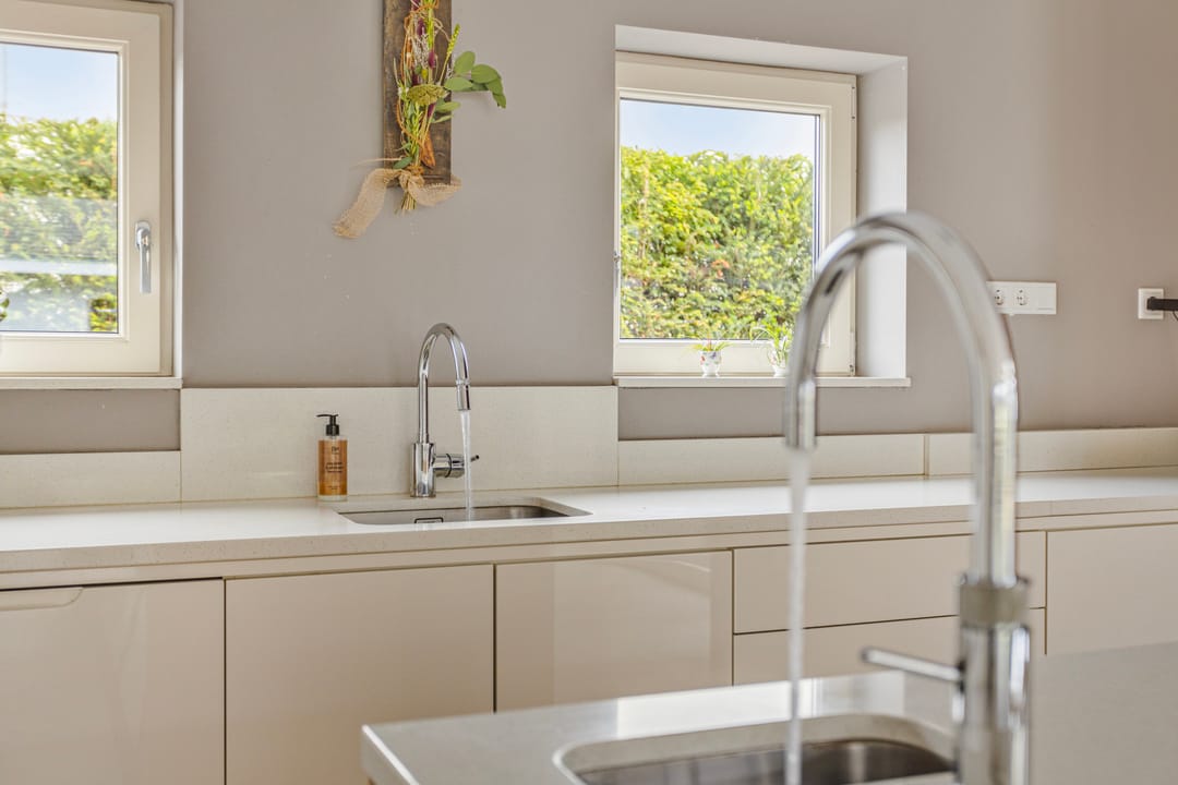 Photo 22 of Half Elfje 16-A