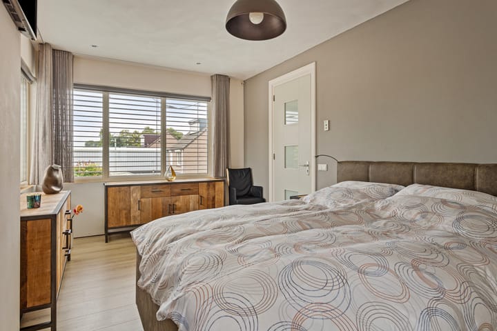 Foto 30 van Half Elfje 16-A