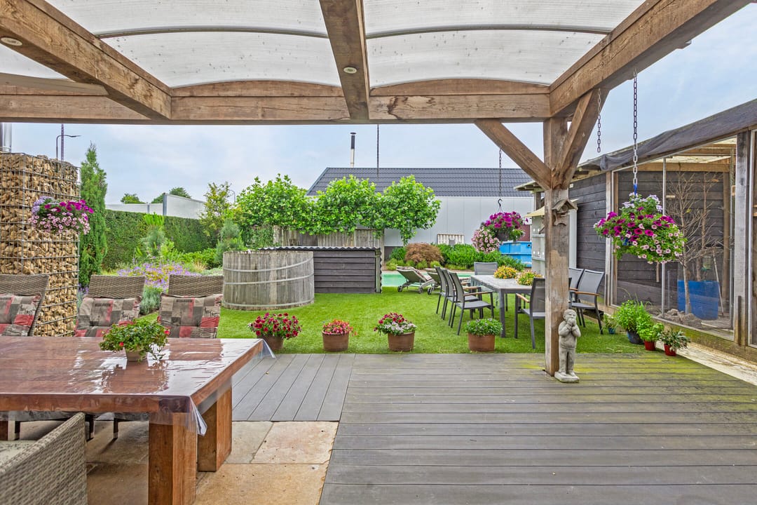 Photo 61 of Half Elfje 16-A