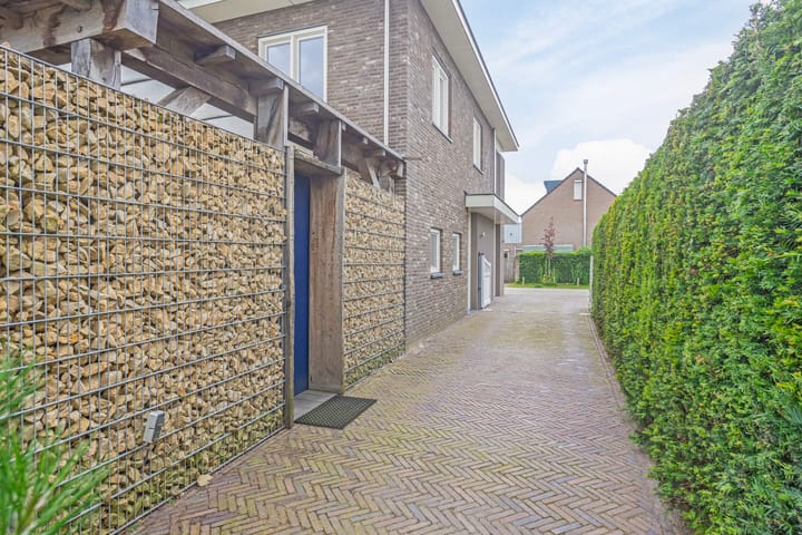 Foto 65 van Half Elfje 16-A