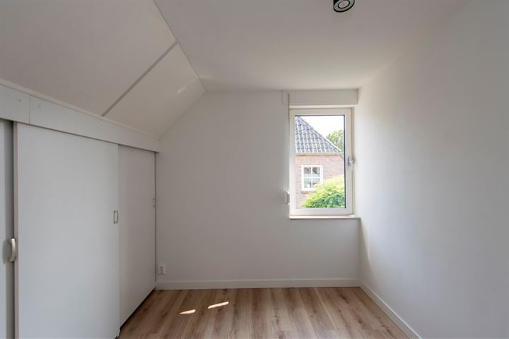 Bekijk foto 35 van Brokkenstraat 3