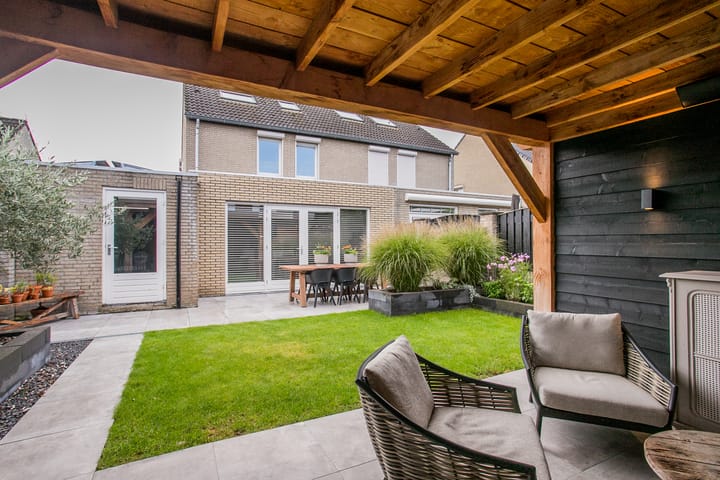 Foto 54 van Veldekestraat 7