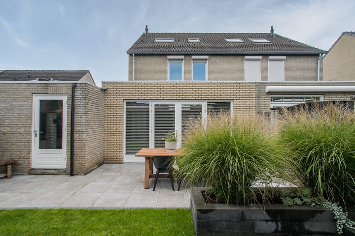 Foto 56 van Veldekestraat 7