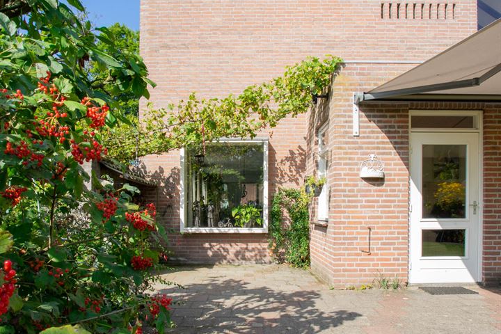 Bekijk foto 47 van Hendrikstraat 22