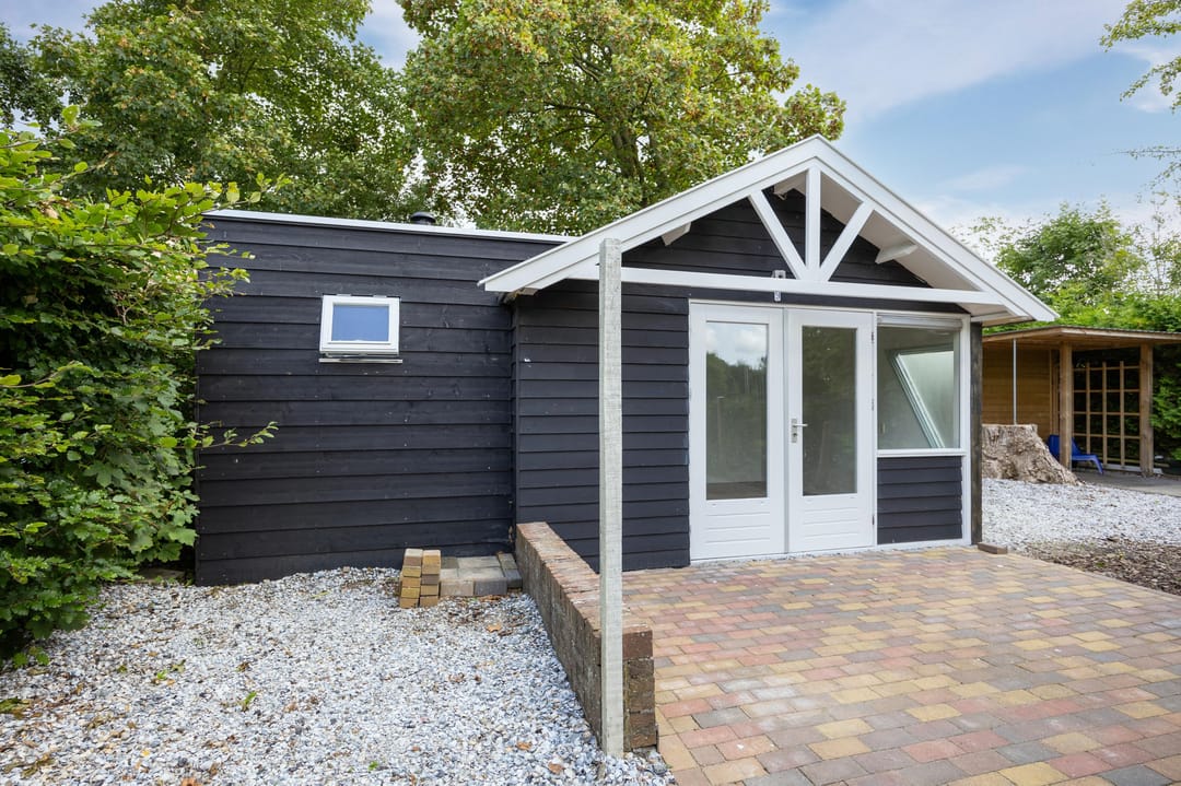 Foto 1 van Vogels' tún 9