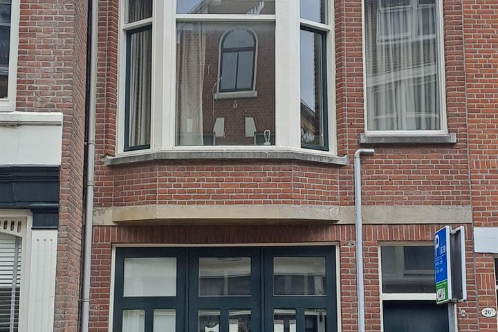 Bekijk foto 1 van Waterloostraat 24-A