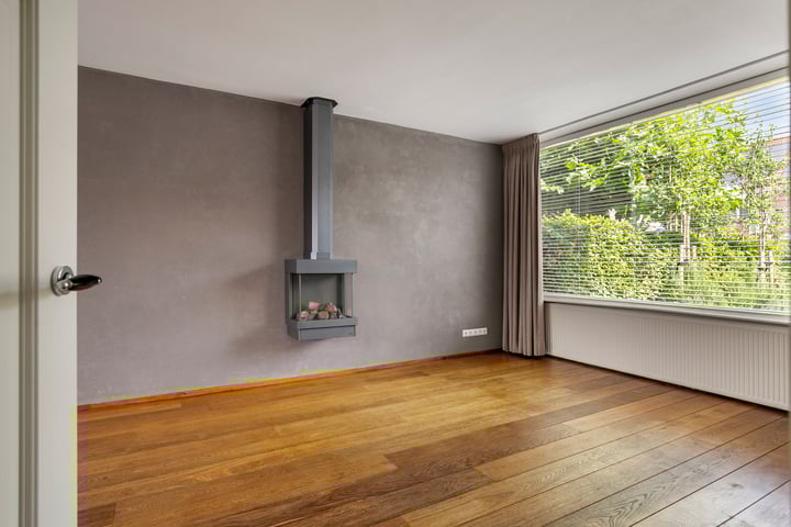 Bekijk foto 4 van van Assendelftstraat 104