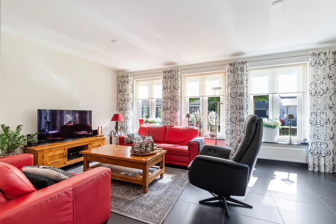 Photo 7 of Molenparkweg 37