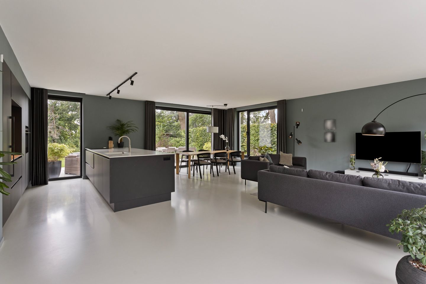 Foto 4 van Prof Linssenlaan 2-C