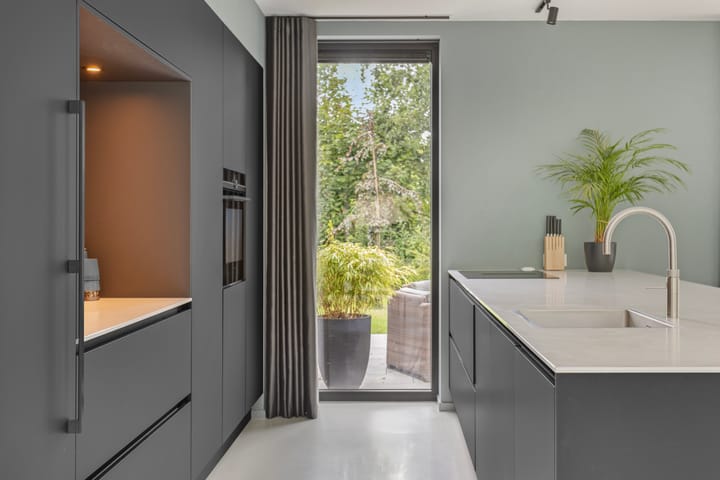 Foto 8 van Prof Linssenlaan 2-C