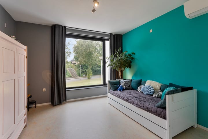 Foto 18 van Prof Linssenlaan 2-C