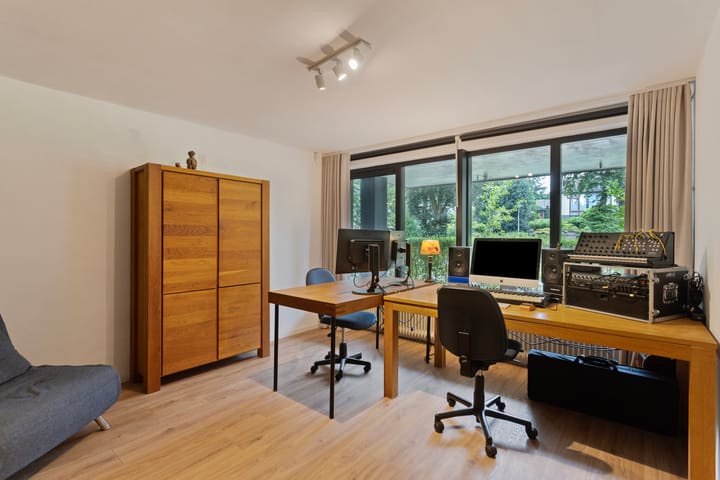 Foto 26 van Prof Linssenlaan 2-C