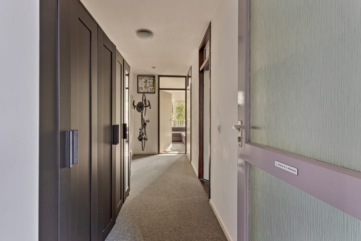 Foto 4 van Planetenhof 32-B