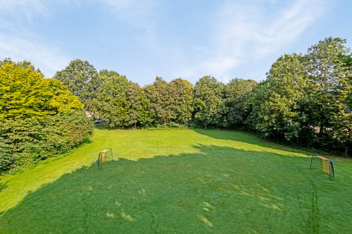 Photo 19 of Planetenhof 32-B