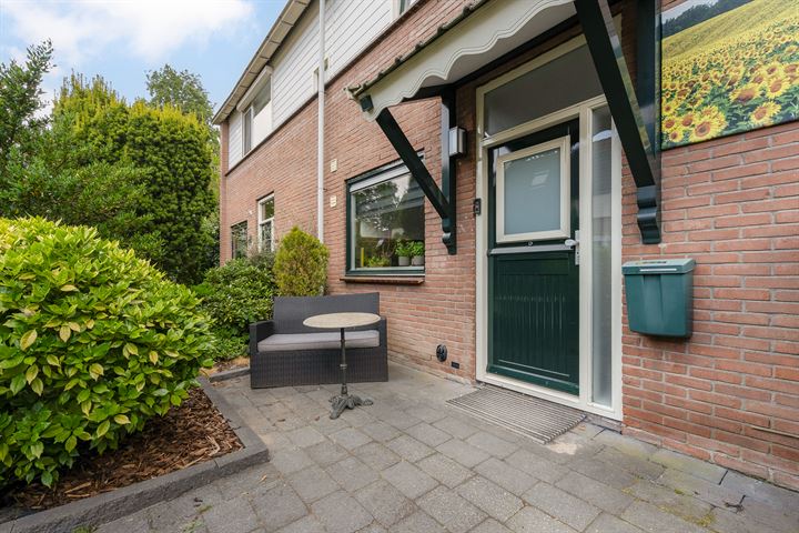 Bekijk foto 38 van Schweitzerstraat 121